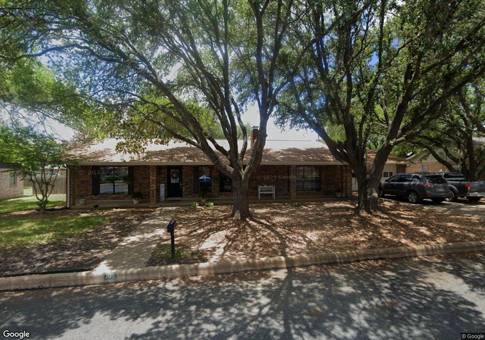 105 Crestwood Dr, Fredericksburg, TX 78624 - photo 1