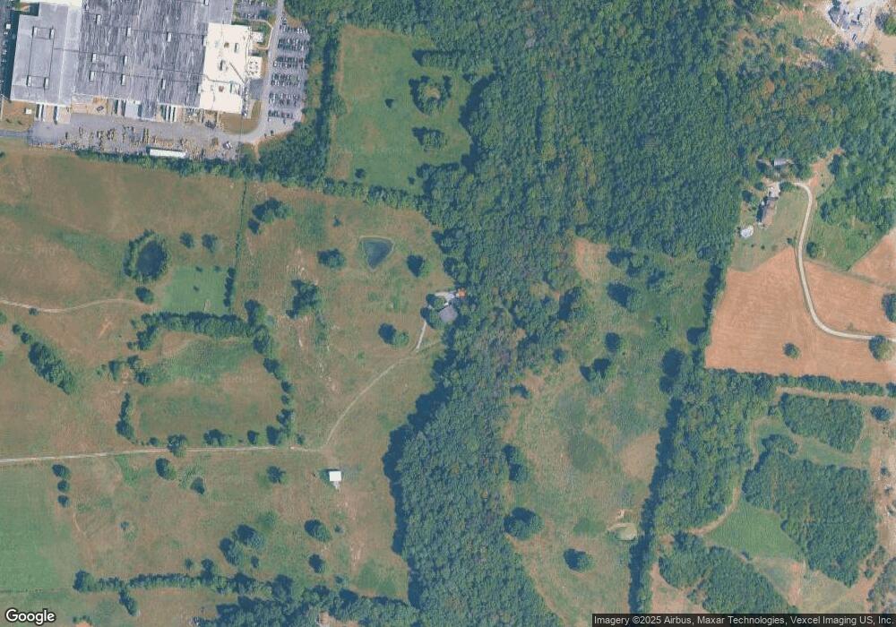 2575 SE Tater Peeler Rd, Lebanon, TN 37090 - photo 1