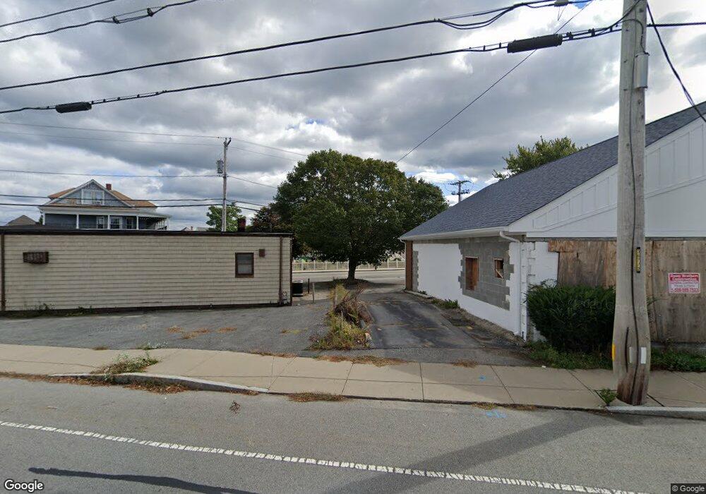 000 Russells Mills Rd, South Dartmouth, MA 02748 - photo 1