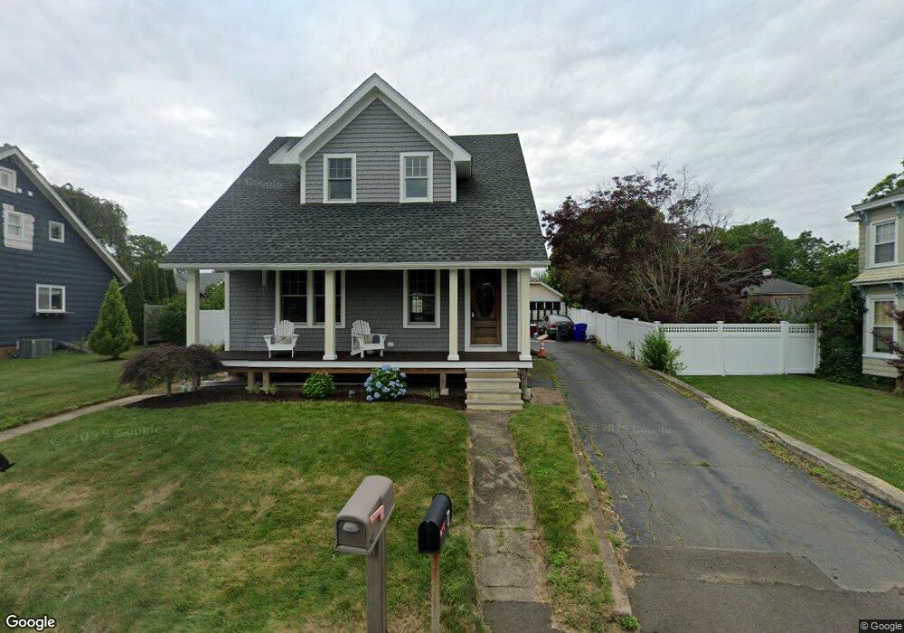 51 S Montowese St, Branford, CT 06405 - photo 1