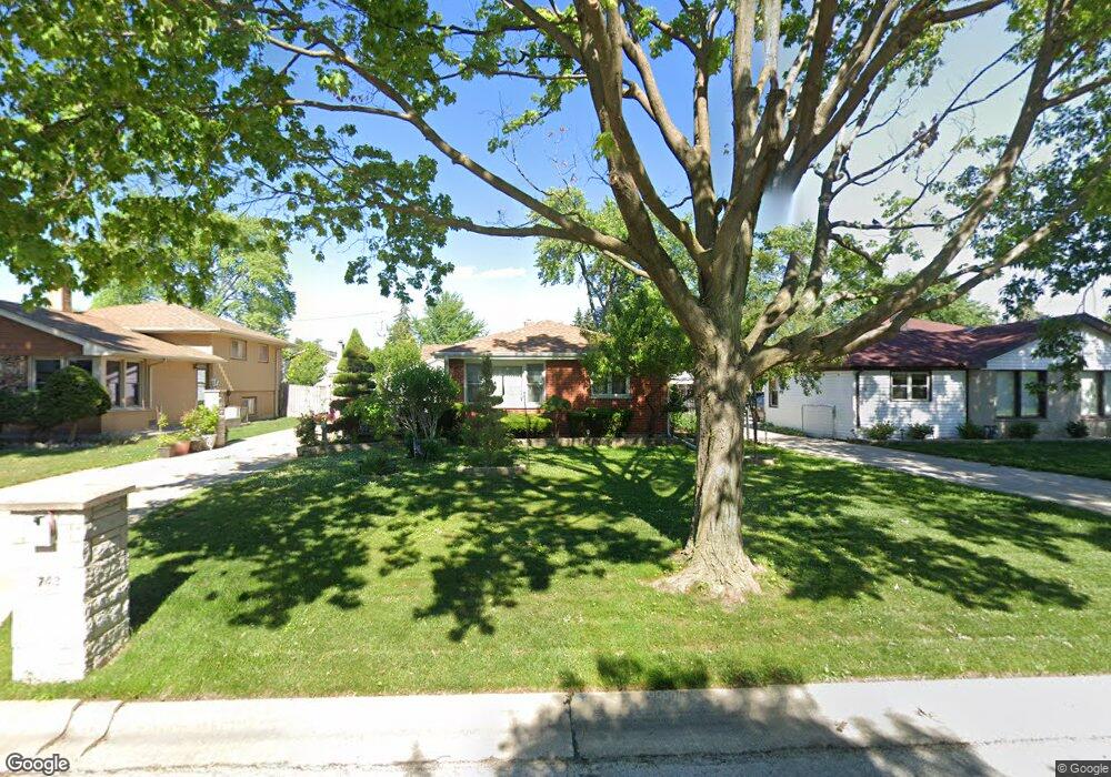 743 N Geneva Ave, Elmhurst, IL 60126 - photo 1