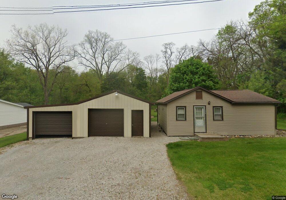 306 Fourth St, Howe, IN 46746 - photo 1