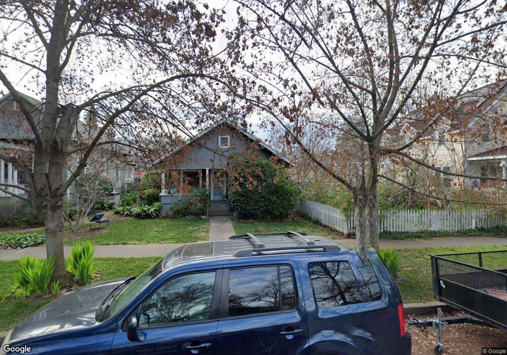 1241 Laburnum Ave, Chico, CA 95926 - photo 1