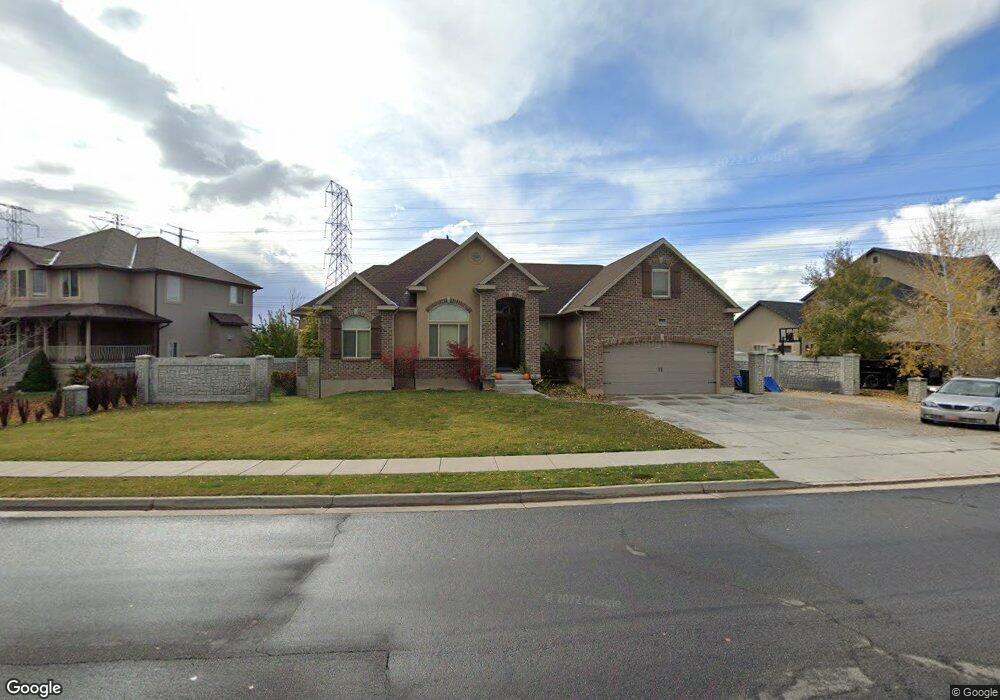 890 Bridgecreek Ln, Layton, UT 84041 - photo 1