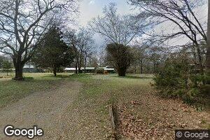 613 N Park Ave, Lockesburg, AR 71846