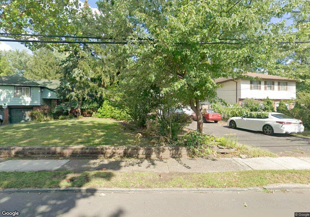 2735 Vauxhall Rd, Union, NJ 07083 - photo 1