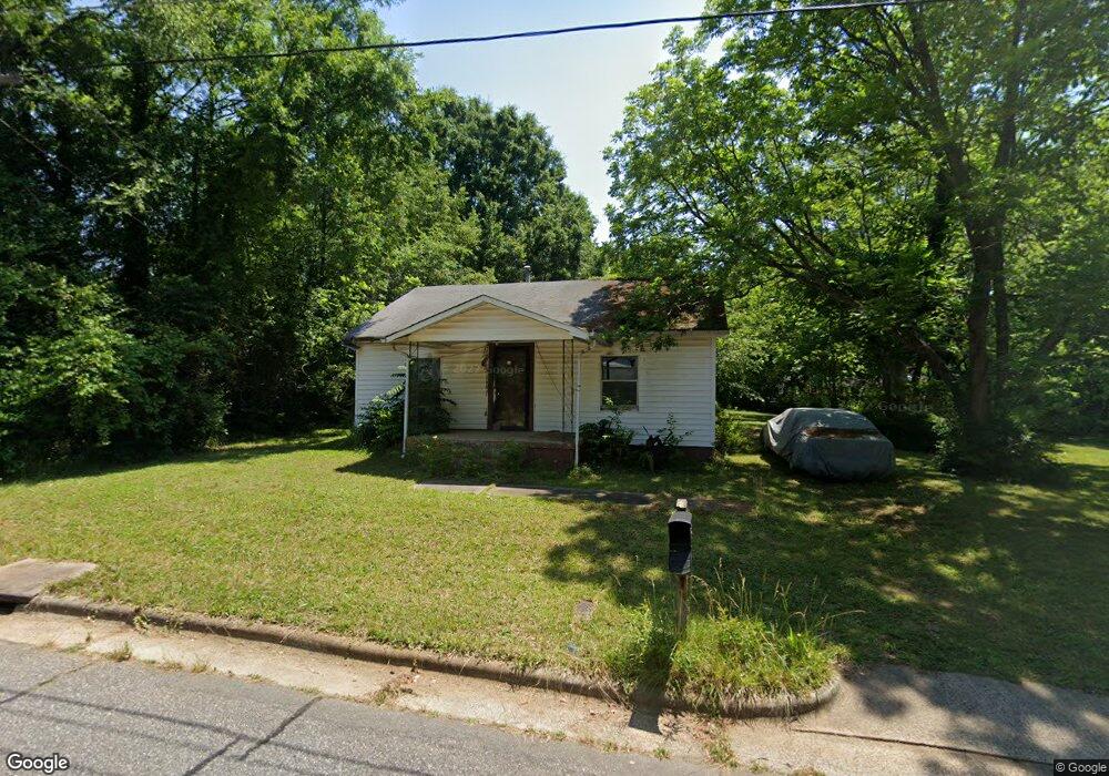 1319 Harris St, Statesville, NC 28677 - photo 1