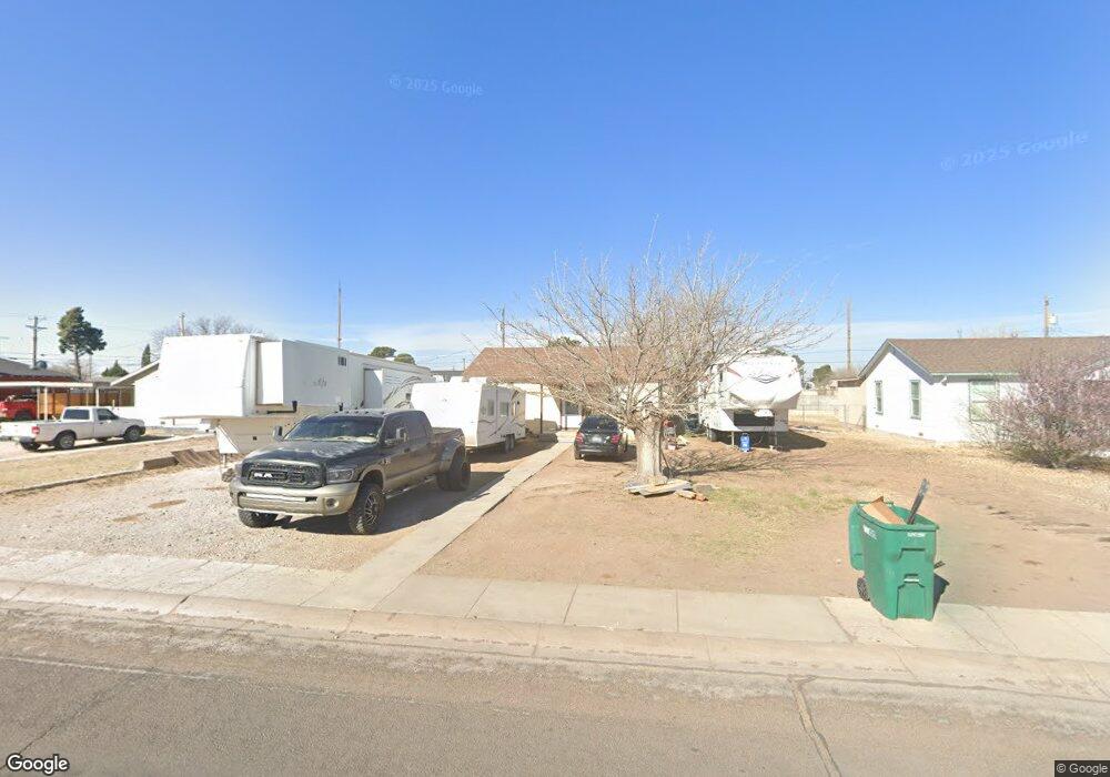 1107 N Thorp St, Hobbs, NM 88240 - photo 1