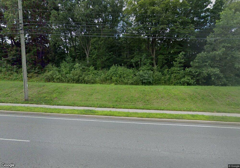 371 Chase Ave, Waterbury, CT 06704 - photo 1