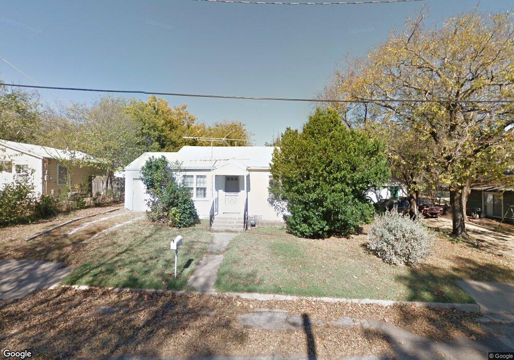 313 E Columbia St, Weatherford, TX 76086 - photo 1