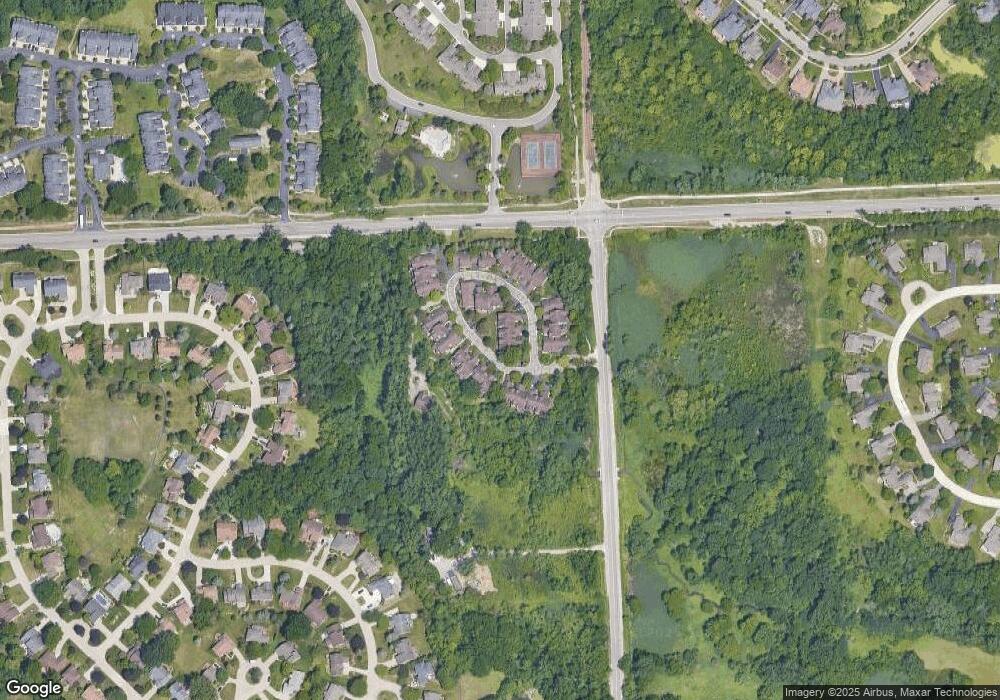 37518 Legends Trail Dr unit 18, Farmington Hills, MI 48331 - photo 1