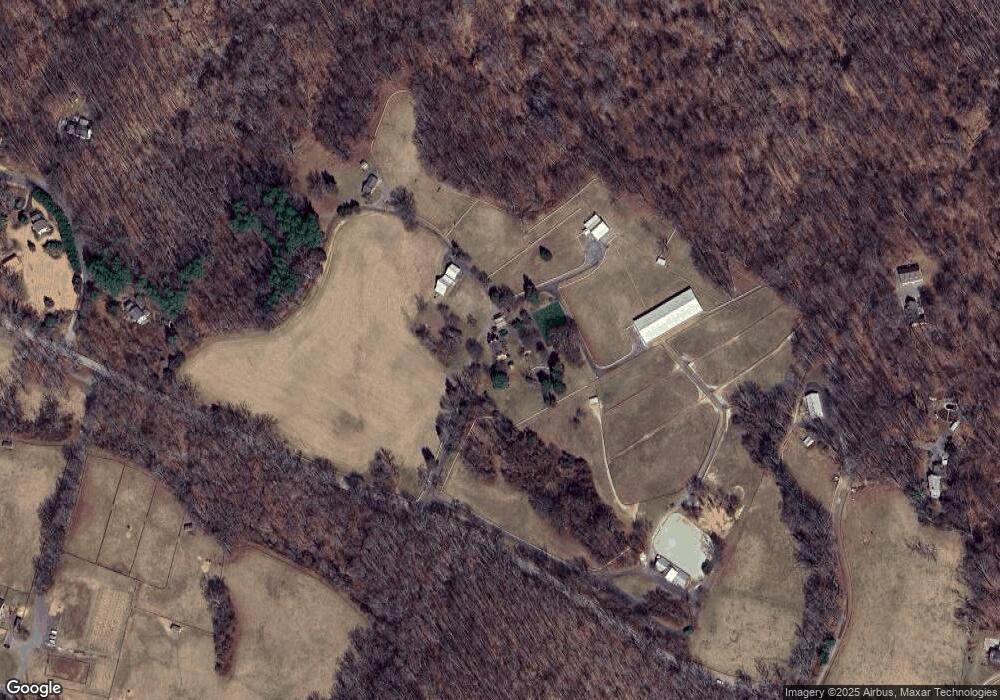 246 Mill Swamp Rd, Edgewater, MD 21037 - photo 1