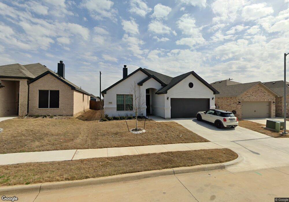 1312 Beach Dr, Azle, TX 76020 - photo 1