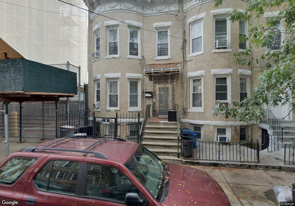 189 Lincoln Ave, Brooklyn, NY 11208 - photo 1