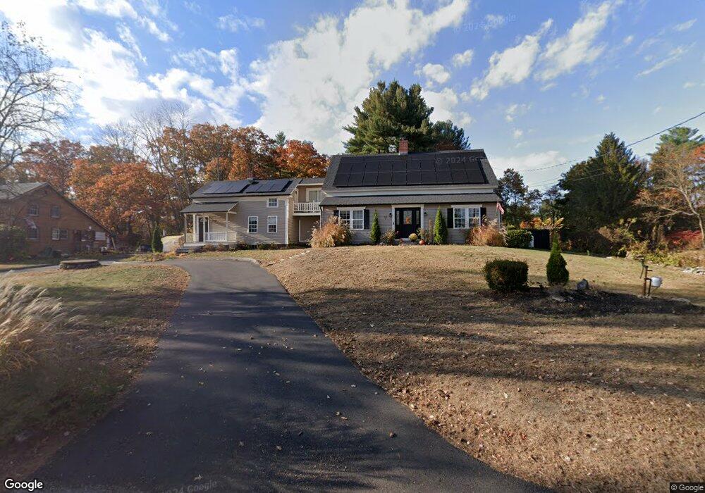 112 Old Turnpike Rd unit 2, Quinebaug, CT 06262 - photo 1