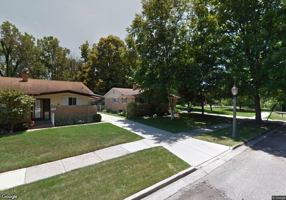 1815 S Holly Way, Lansing, MI 48910 - photo 1