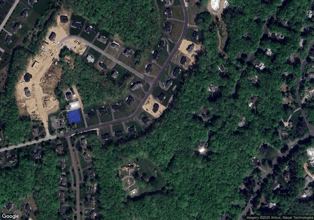 11 Arbor Crossing, East Lyme, CT 06333 - photo 1