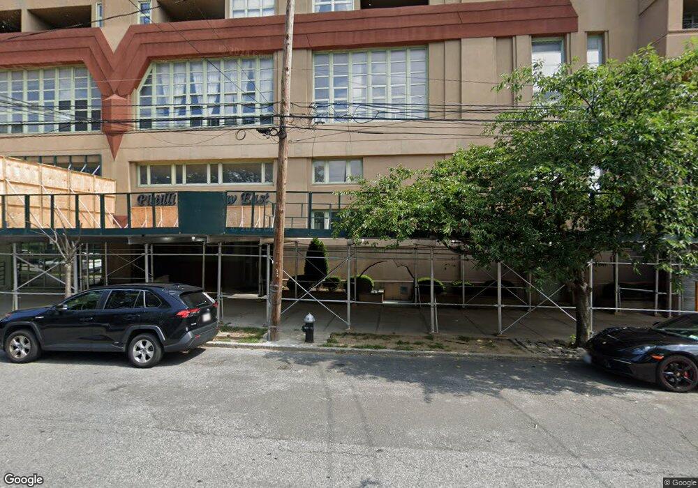 Pistilli Riverview East unit L-607, Astoria, NY 11102 - photo 1