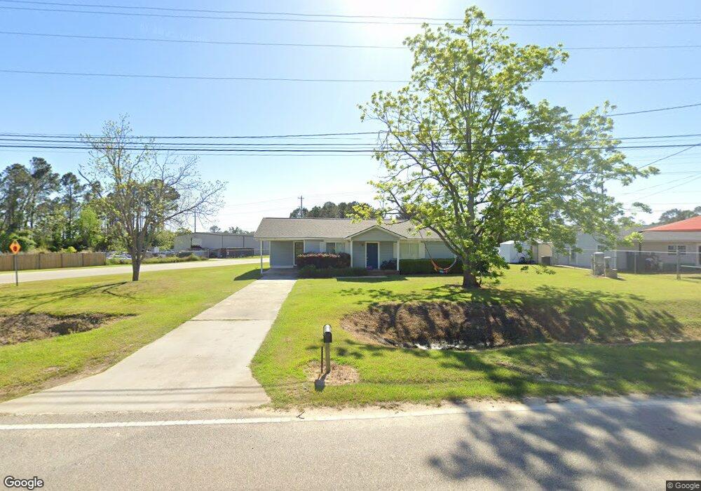 603 Waldroup Ave, Douglas, GA 31535 - photo 1