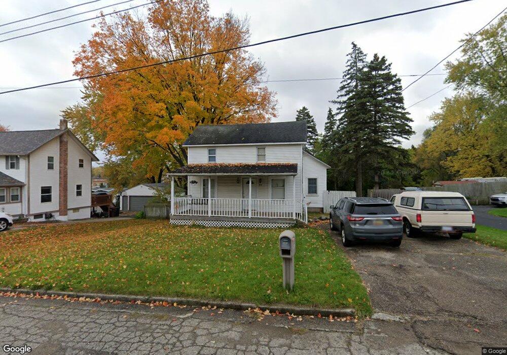 312 Crest St, Lansing, MI 48910 - photo 1