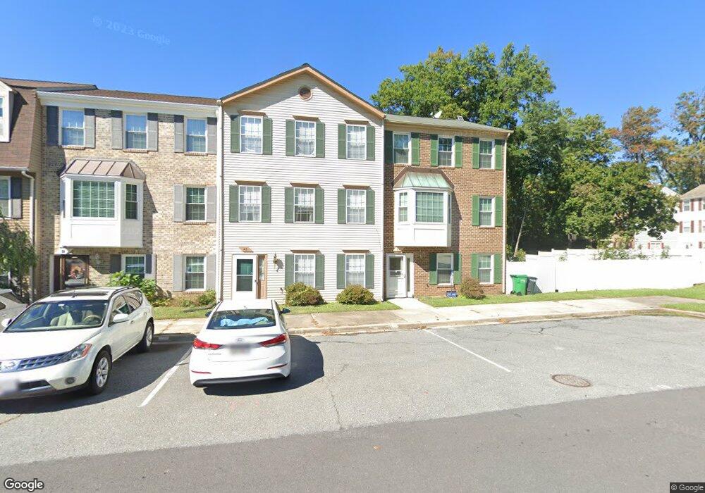 26 Spring St, Gaithersburg, MD 20877 - photo 1