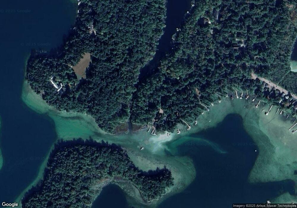 E1714 Pine Ridge Ln, Waupaca, WI 54981 - photo 1