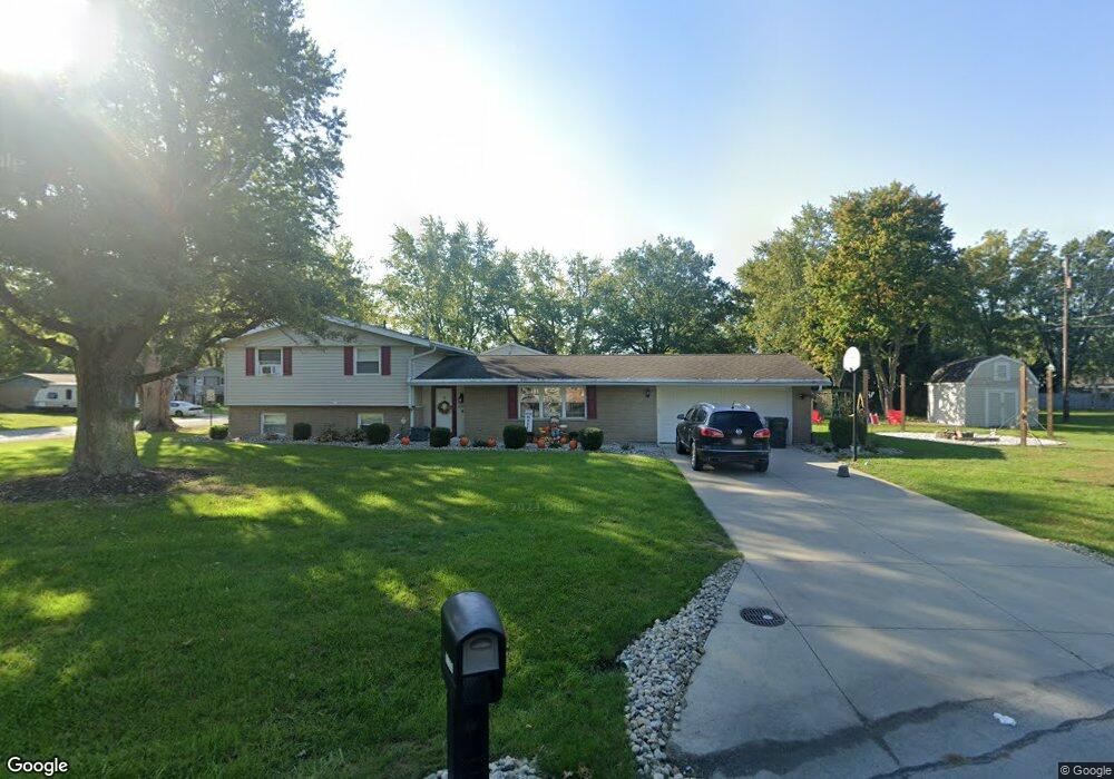 3135 Inwood Dr, Lima, OH 45806 - photo 1