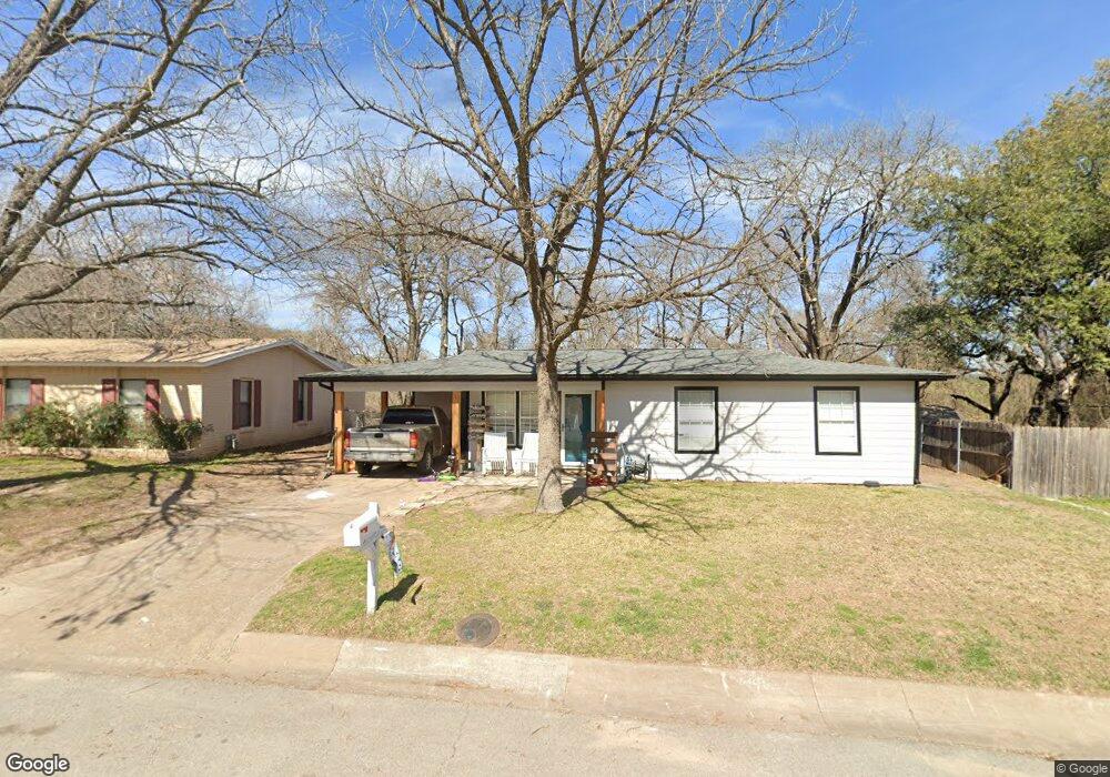 210 Live Oak Ln, Weatherford, TX 76086 - photo 1