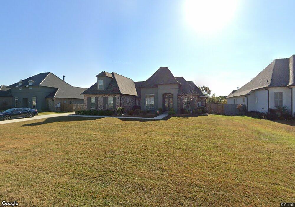 566 N Caleb Dr, Slidell, LA 70461 - photo 1
