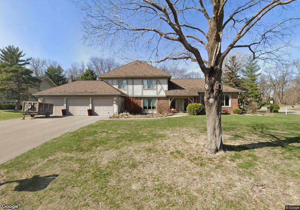 14500 Rocksborough Rd, Minnetonka, MN 55345 - photo 1