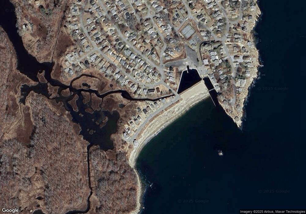 380 Shore Rd, Old Lyme, CT 06371 - photo 1