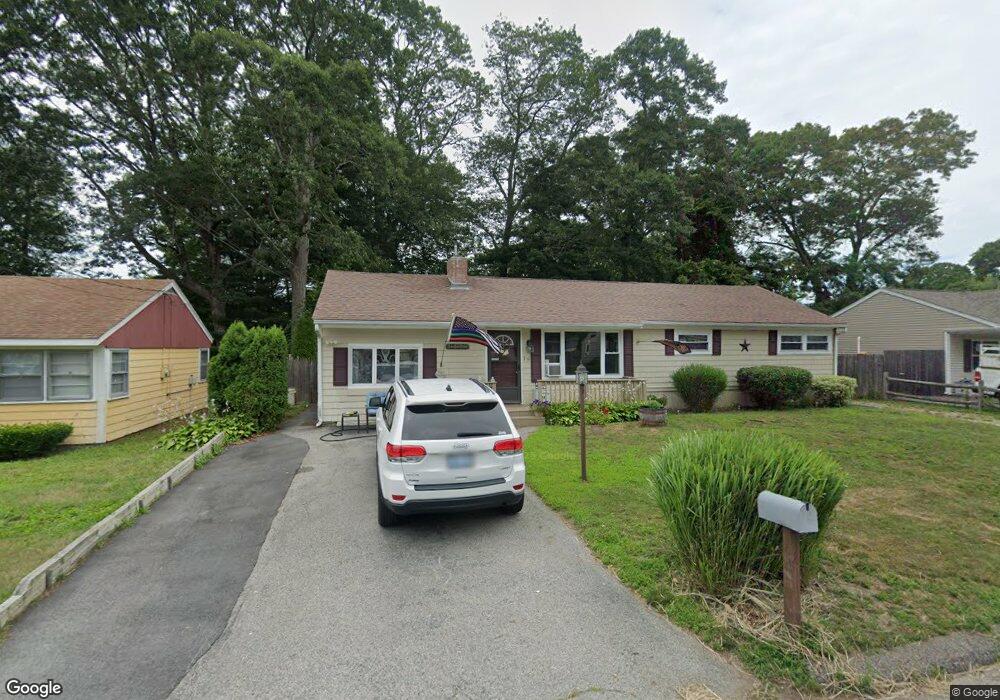 19 New Britain Dr, Warwick, RI 02889 - photo 1