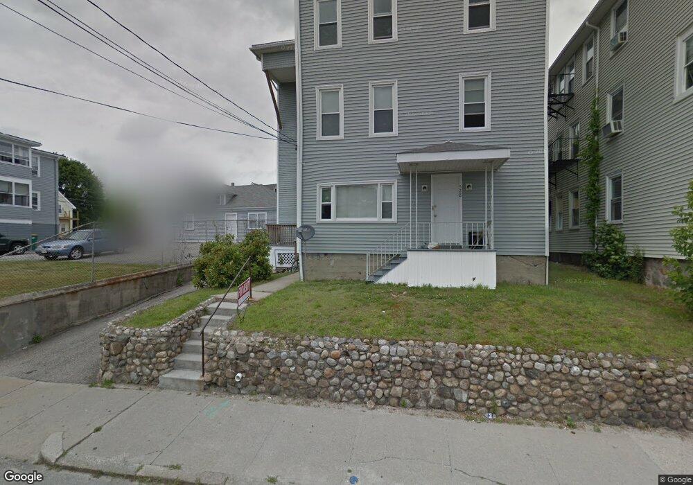 524 Elm St, Woonsocket, RI 02895 - photo 1