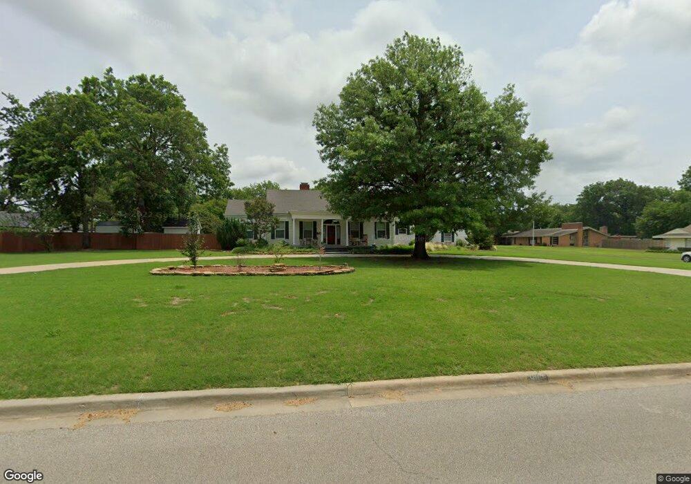 806 Q St SW, Ardmore, OK 73401 - photo 1