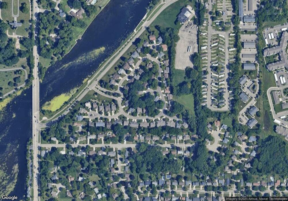 3505 Saint Andrews Cir, Lansing, MI 48911 - photo 1