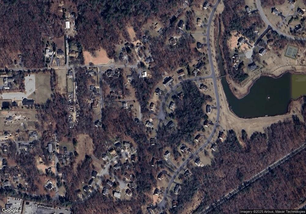 11004 Hillgate Ln, Glenn Dale, MD 20769 - photo 1