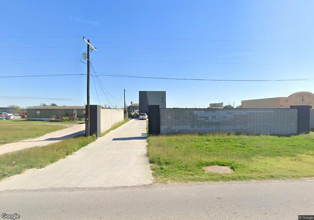 1113 S Victoria Rd, Donna, TX 78537 - photo 1