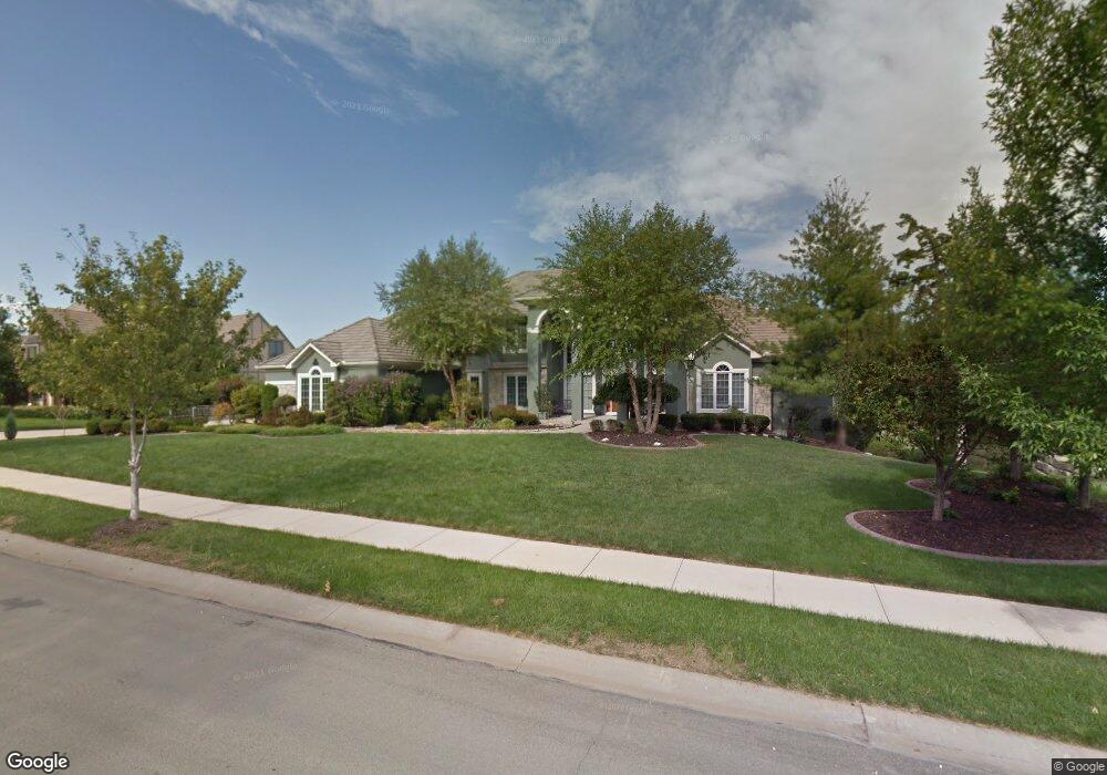 9709 Sunset Cir, Lenexa, KS 66220 - photo 1