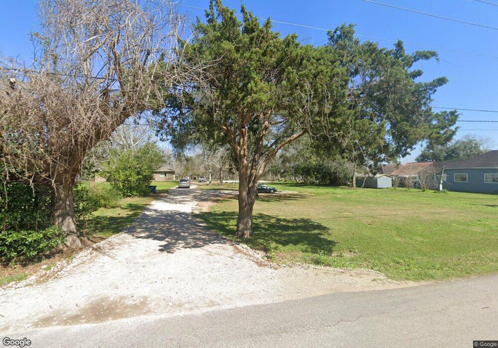 2580 County Road 145, Alvin, TX 77511 - photo 1