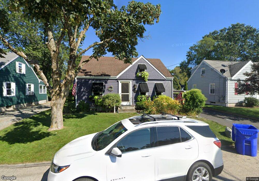 14 Yale Ave, Riverside, RI 02915 - photo 1