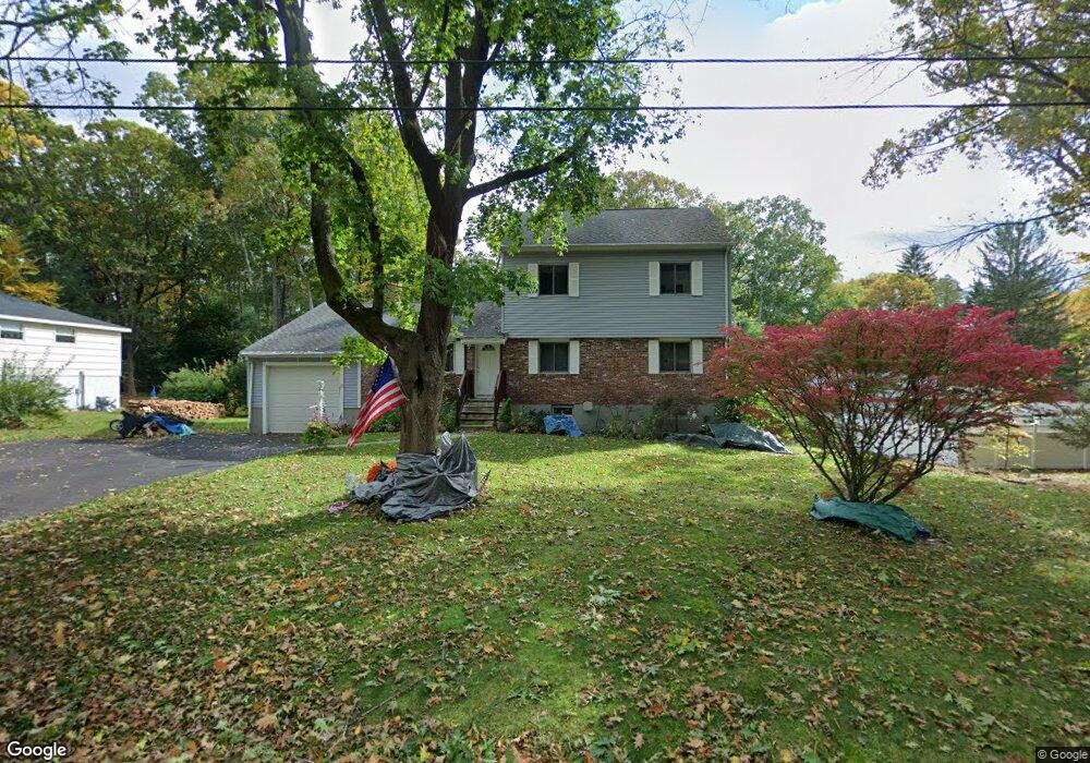 15 Claudette Cir, Framingham, MA 01701 - photo 1