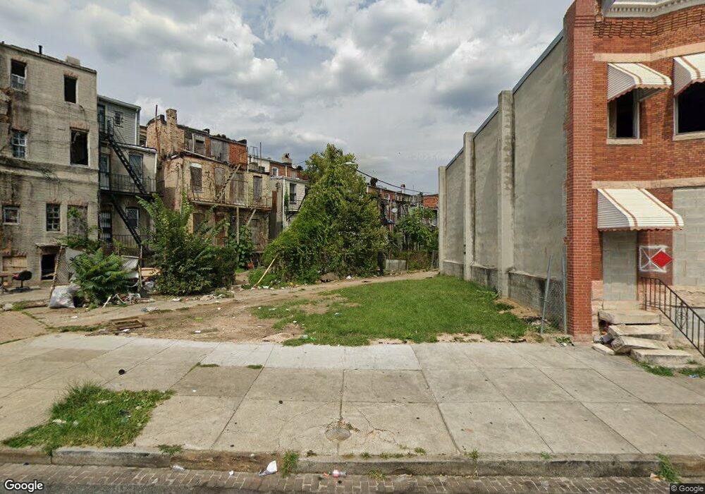 1747 N Carey St, Baltimore, MD 21217 - photo 1