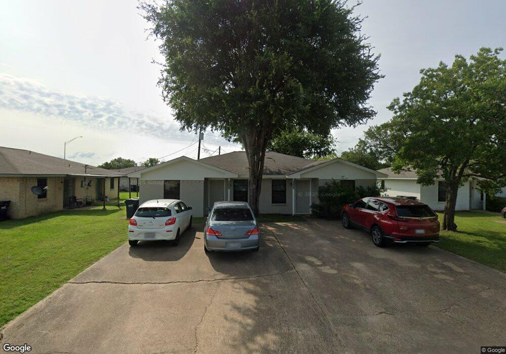 1610-12 Mossglenn, College Station, TX 77840 - photo 1