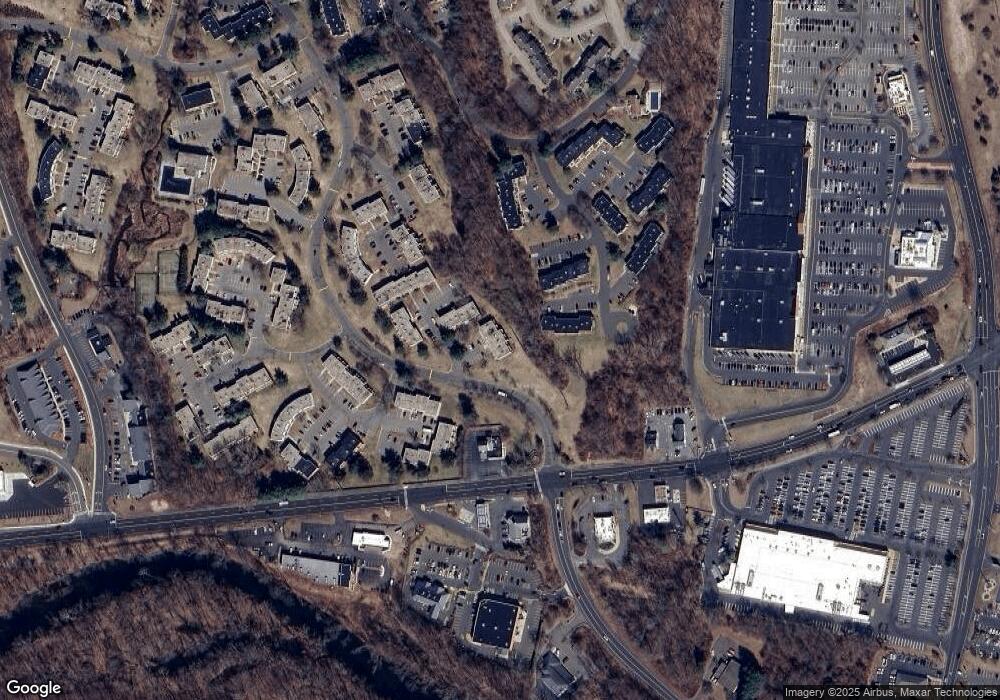 4 Briar Ct, Cromwell, CT 06416 - photo 1