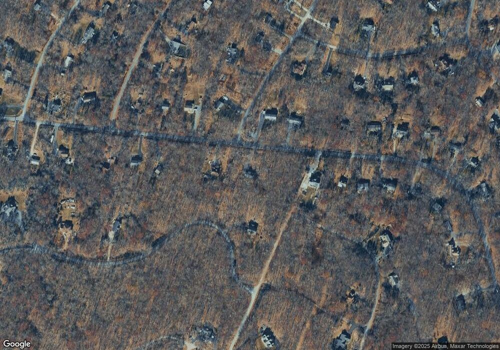 137 Primrose Ln, Milford, PA 18337 - photo 1