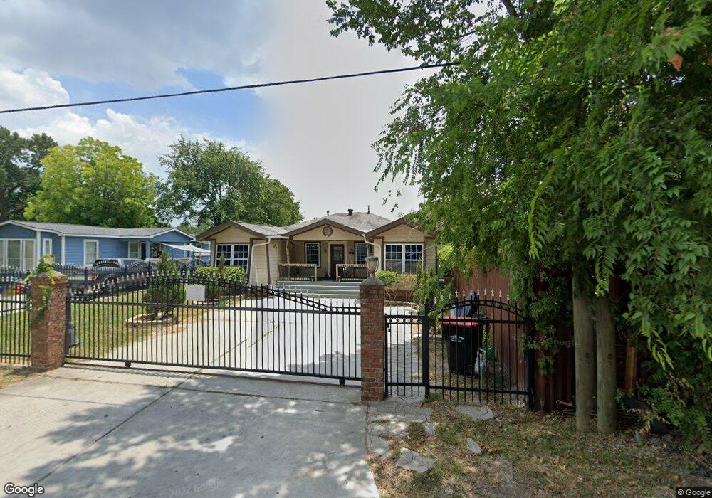 14134 Eagle Pass St, Houston, TX 77015 - photo 1