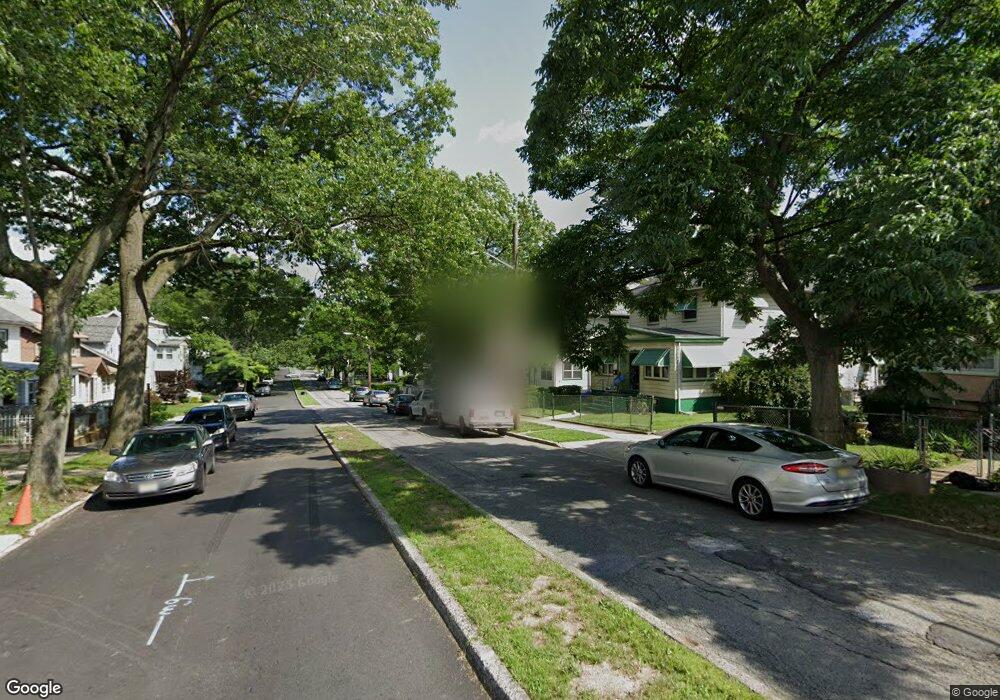 166 Pomona Ave, Newark, NJ 07112 - photo 1