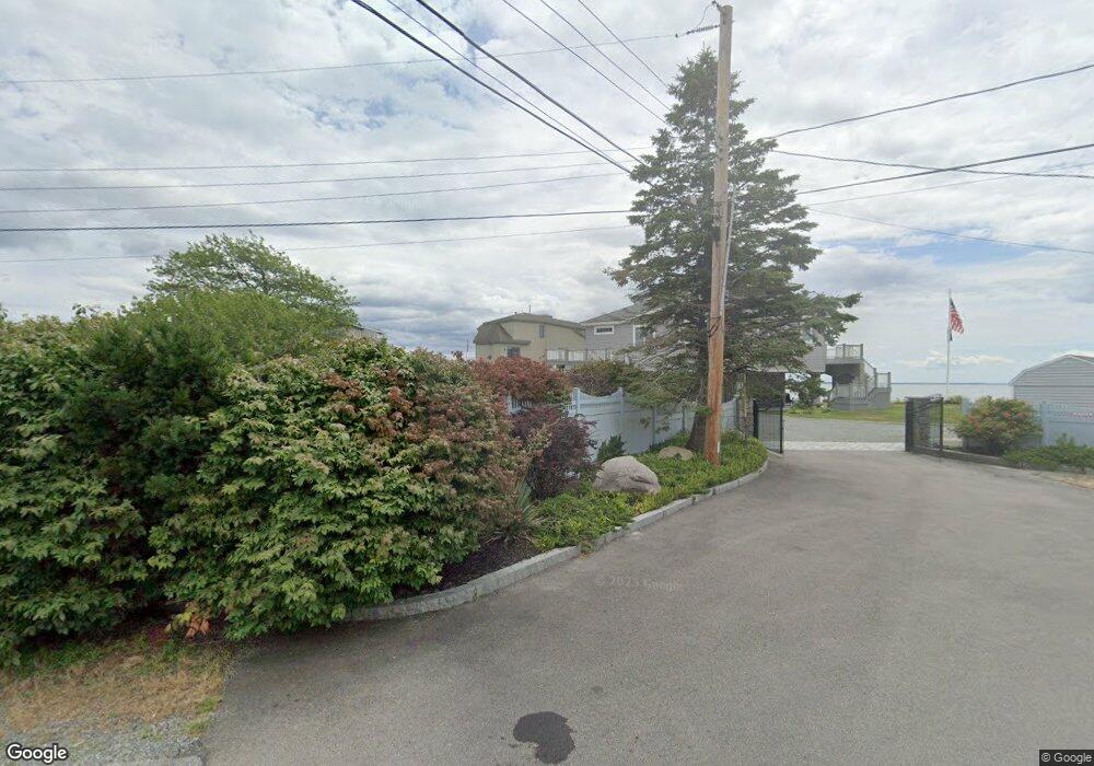 48 Shore Dr, Mattapoisett, MA 02739 - photo 1