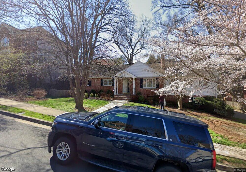 5030 35th St N, Arlington, VA 22207 - photo 1