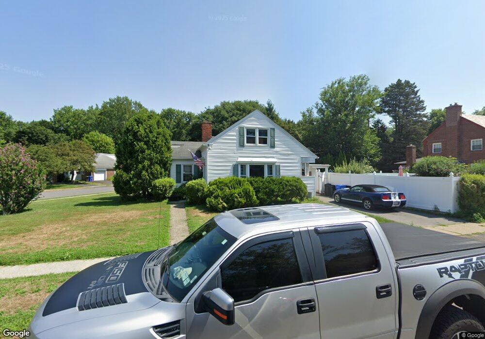 26 Crescent Dr, Albany, NY 12208 - photo 1